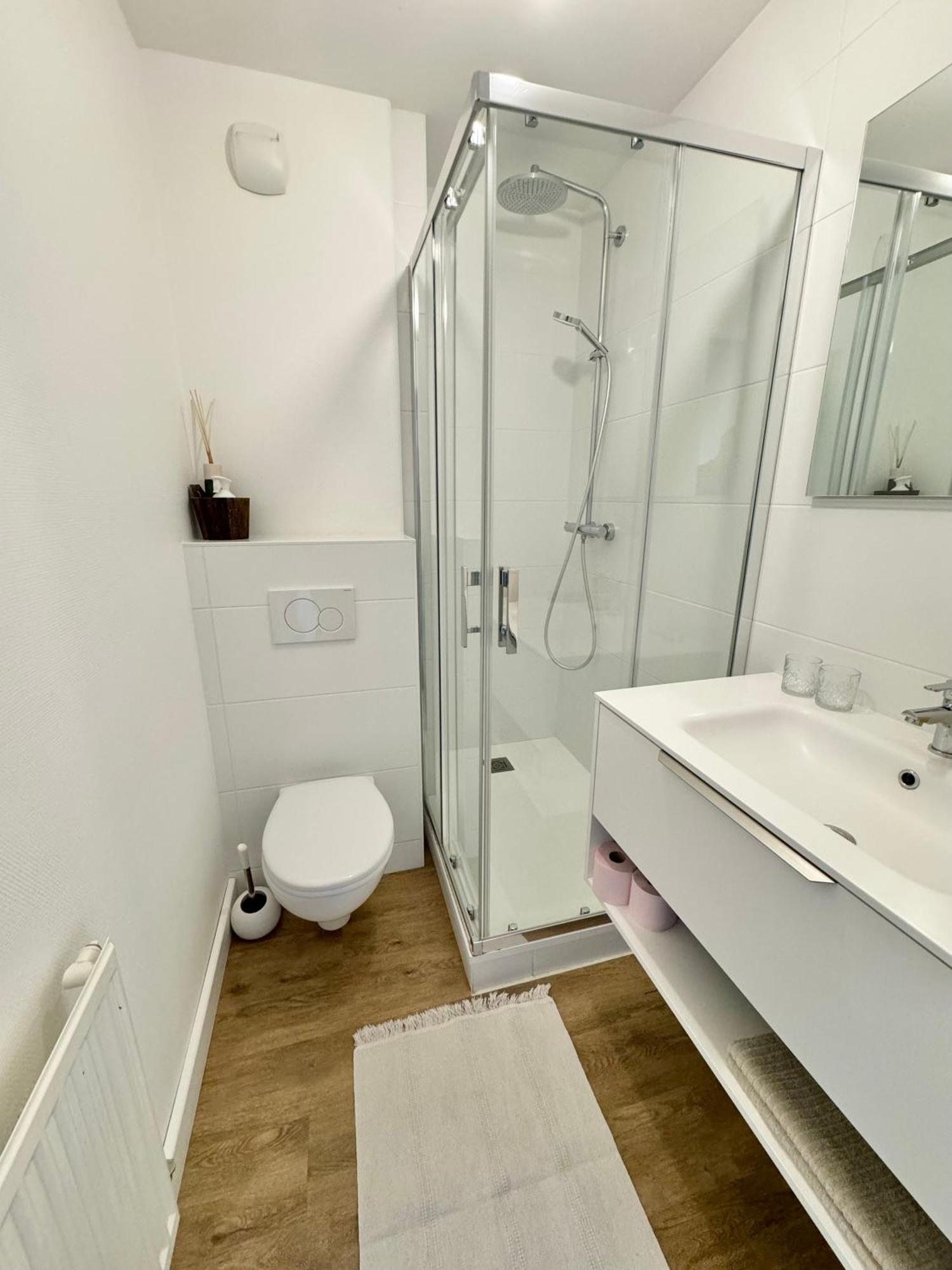 T2 - Cite Des Congres - 5' A Pied De La Gare - Parking Apartman Nantes Kültér fotó